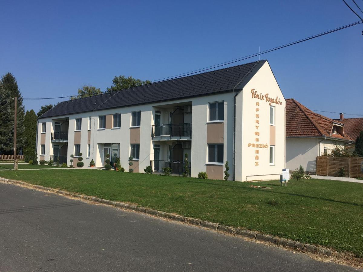 Fonix Apartman Lenti Eksteriør bilde